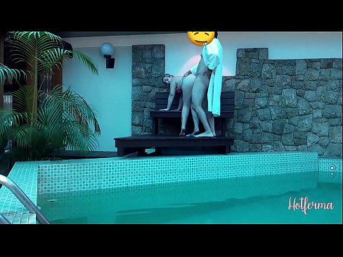 ❤️ Baas noeget faam nei it swimbad, mar koe net wjerstean in hot ❌ Superseks by wy ❌❤